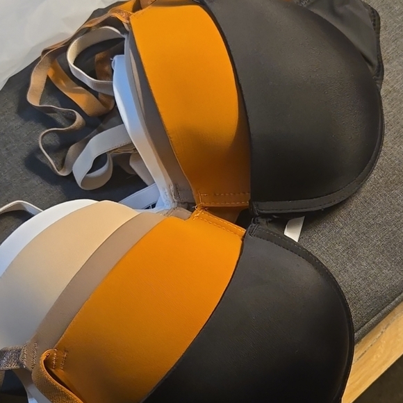 Other - Women's 5 Pack Bras - Black, White, Brown, Tan, Beige